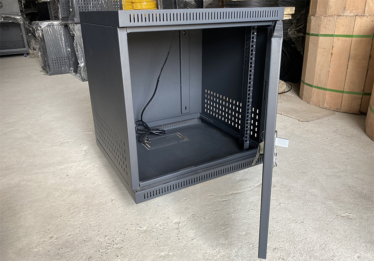 Tủ rack 10U D500 treo tường Unirack