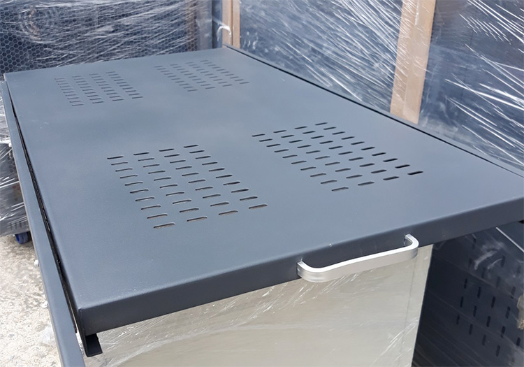 Khay trượt tủ rack sâu D1000 Hãng UNIRACK