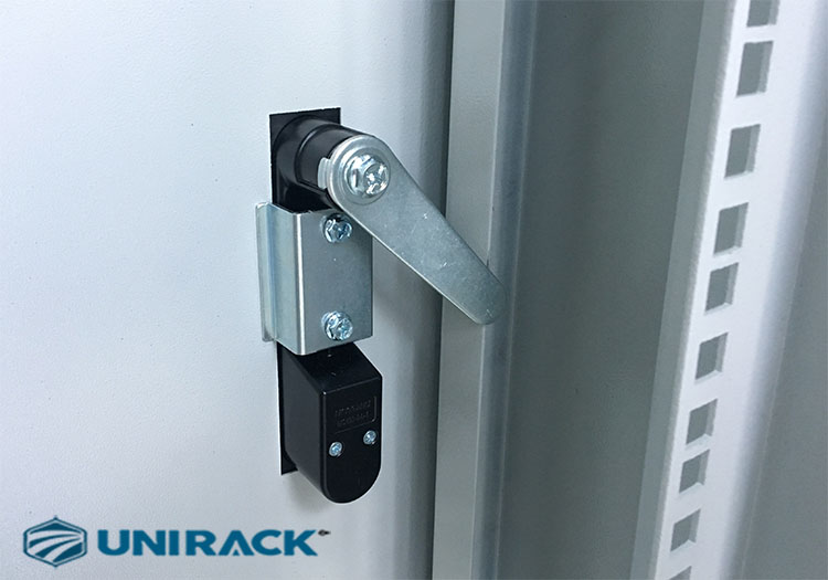 Tủ rack 27U sản xuất theo yêu cầu