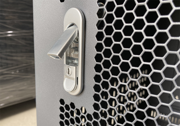 Tủ rack 10U D500 treo tường Unirack
