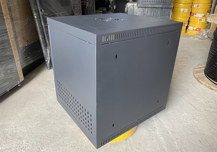 Tủ rack 10U D500 treo tường Unirack