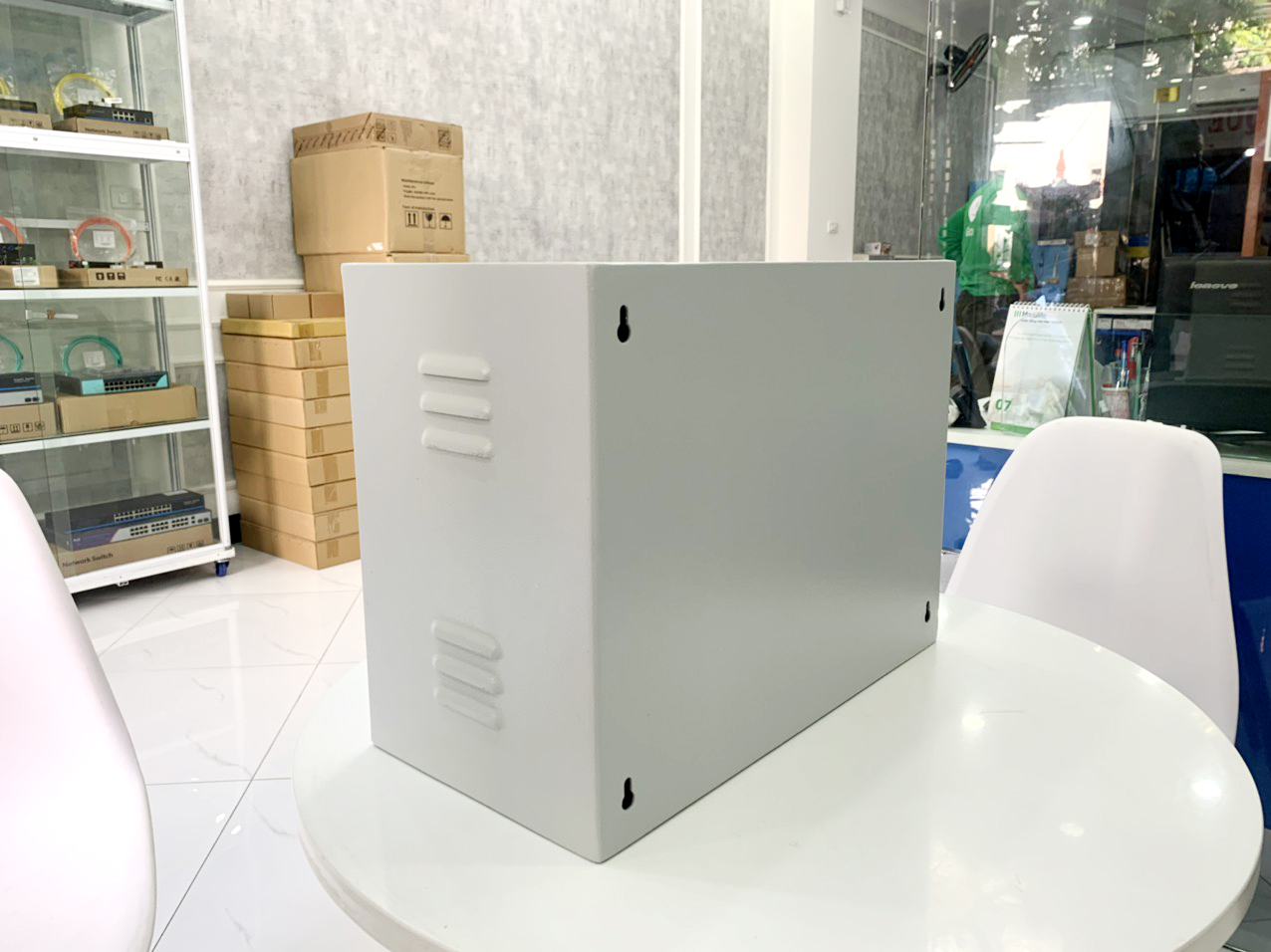 Tủ điện 1U trong nhà Unirack