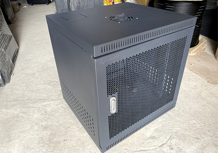 Tủ rack 10U D500 treo tường Unirack