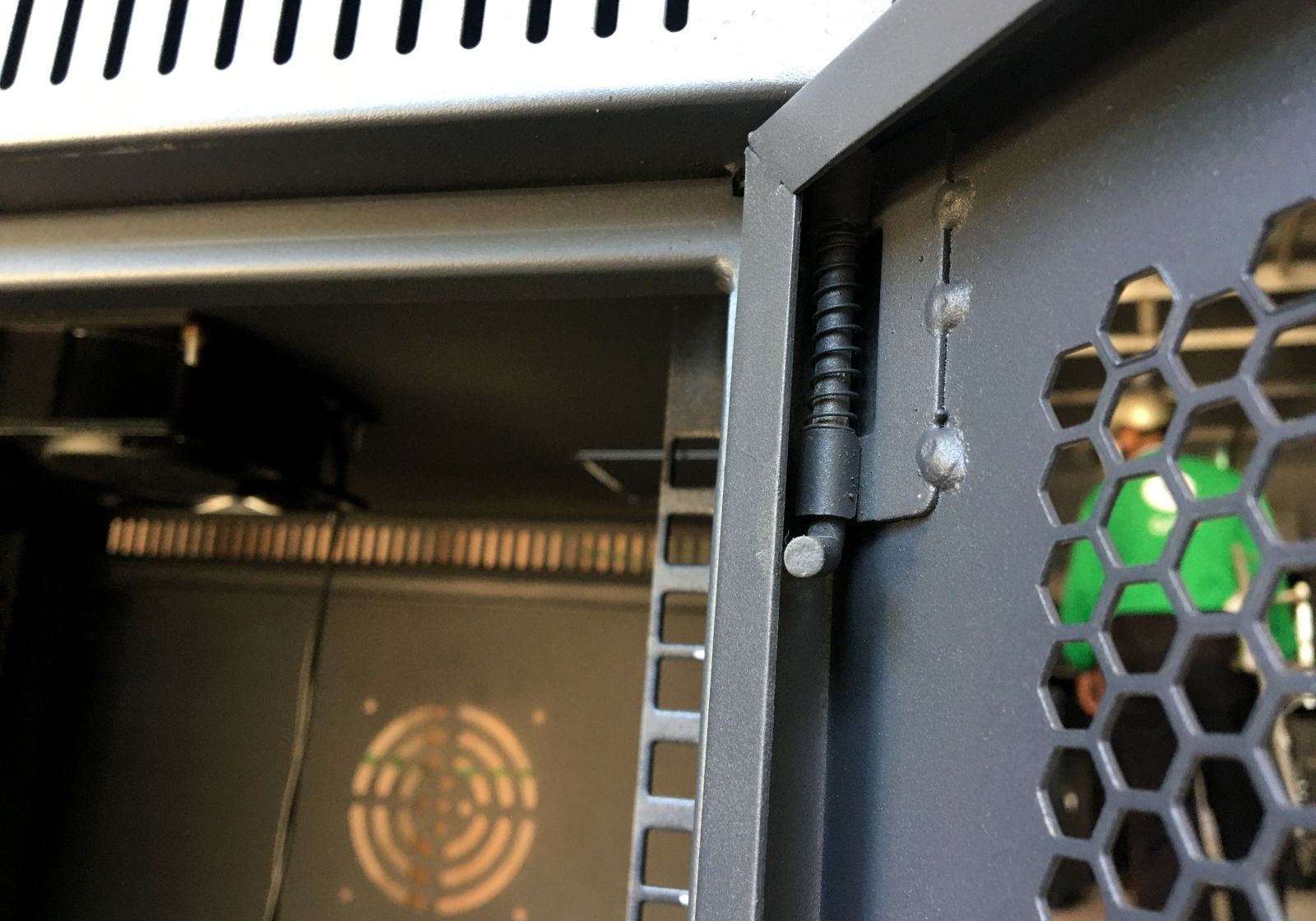 Tủ Rack 12U D600, Tủ mạng 12U D600 Unirack