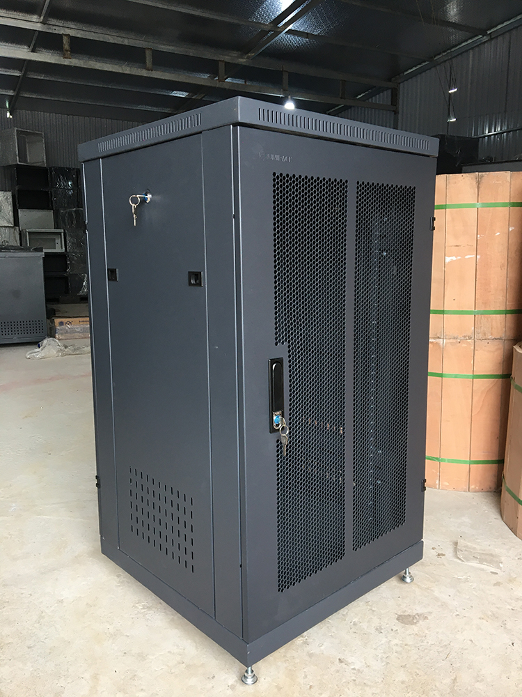 Tủ rack 20U 2 cửa lưới hãng Unirack