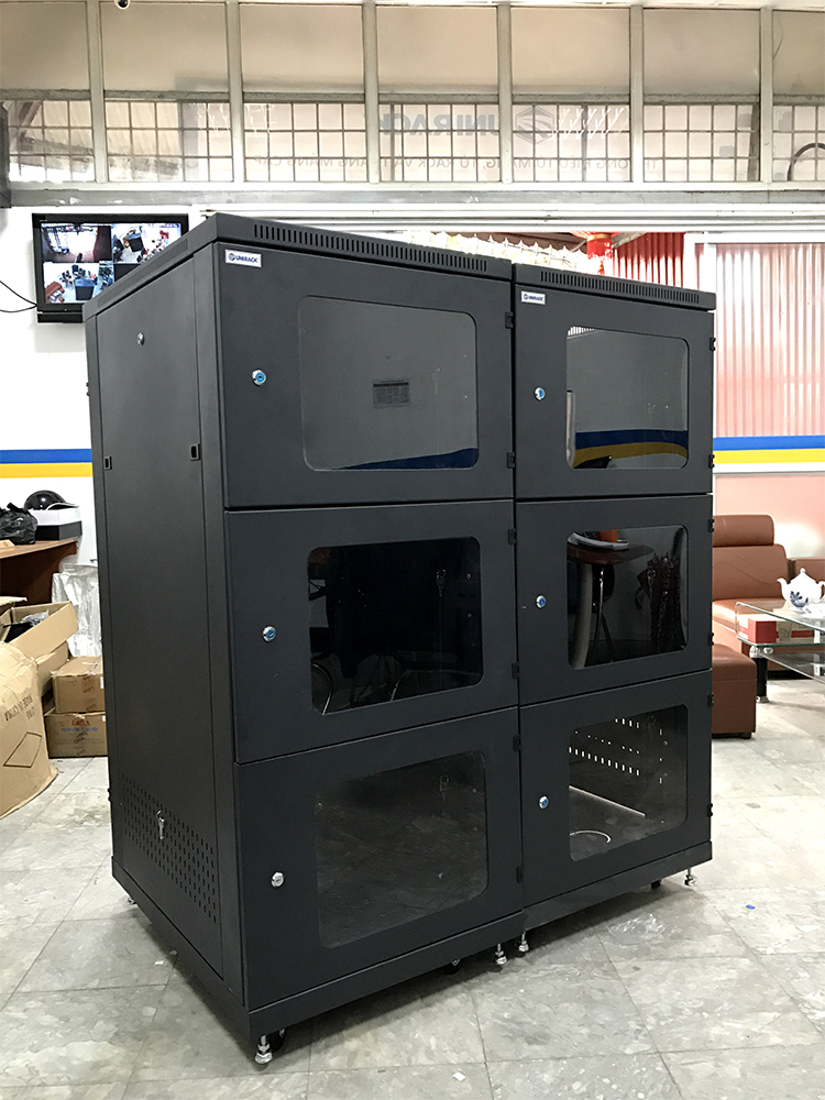 Tủ rack 27U, 3 cửa Mika sản xuất theo yêu cầu