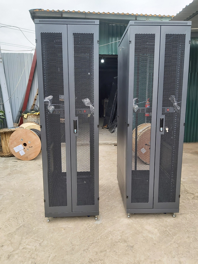 Tủ rack Unirack chất lượng cao