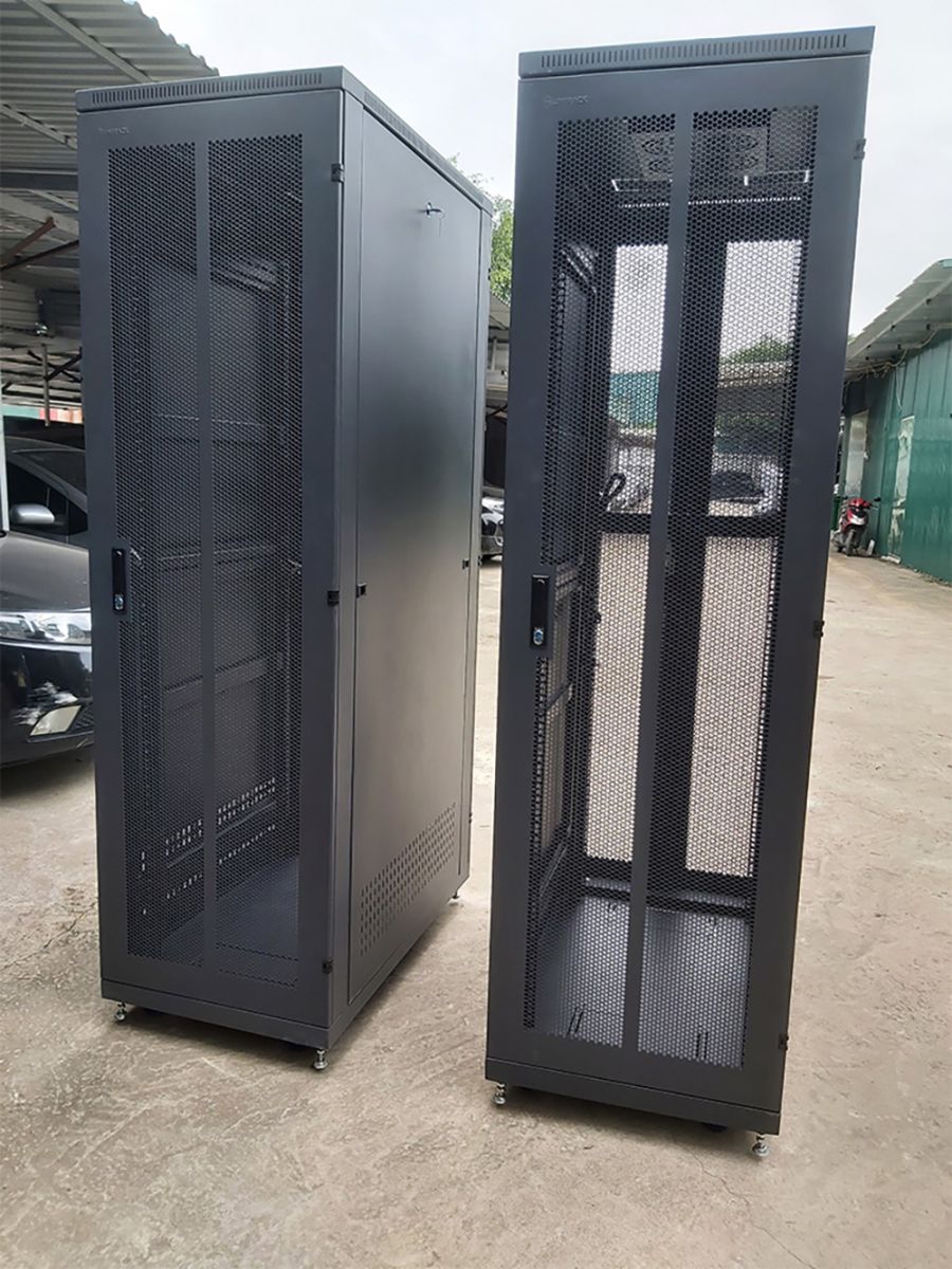 Tủ rack 42U D1000, Tủ mạng 42U D1000, UNR-42UD1000-2CL