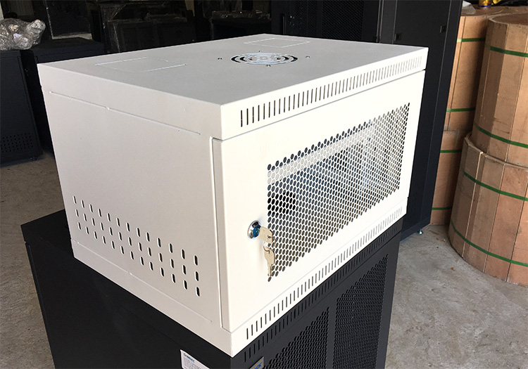 Tủ rack treo tường 6U hai màu trắng đen hãng UNIRACK